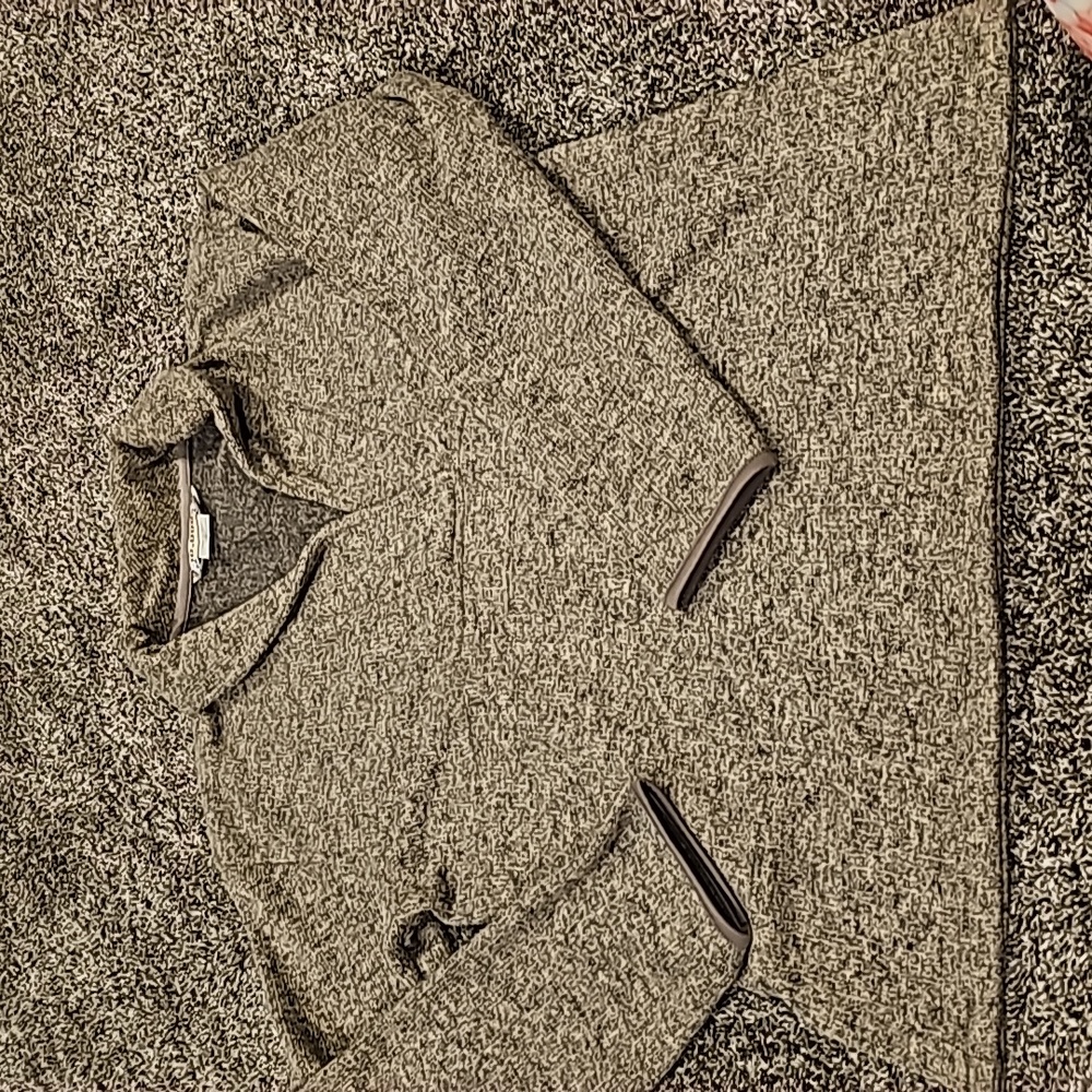 Destination 10000 ft Above Sea Level Mens Sweater Size Large Fleece